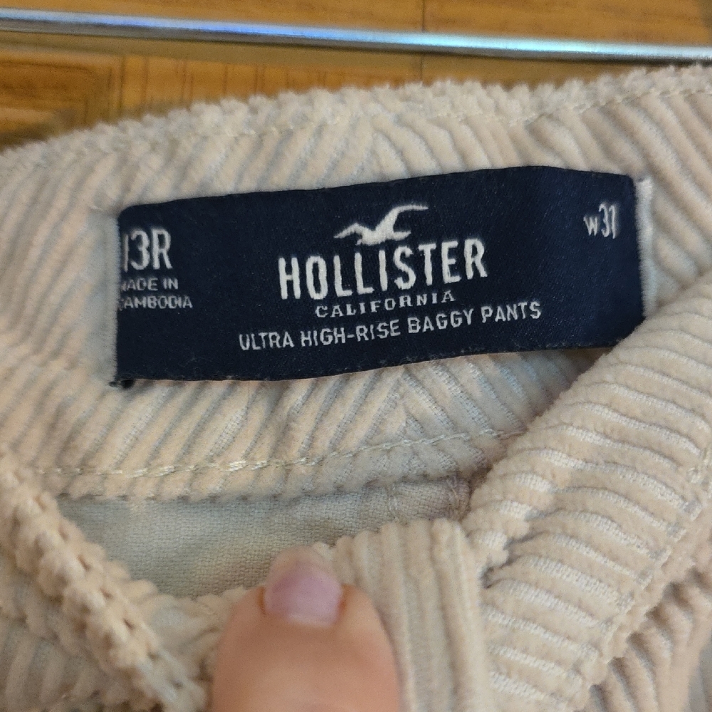 Hollister Junior's Ivory Cargo Wide Wale‎ Couderoy Pants Sz 13R - Picture 2 of 4